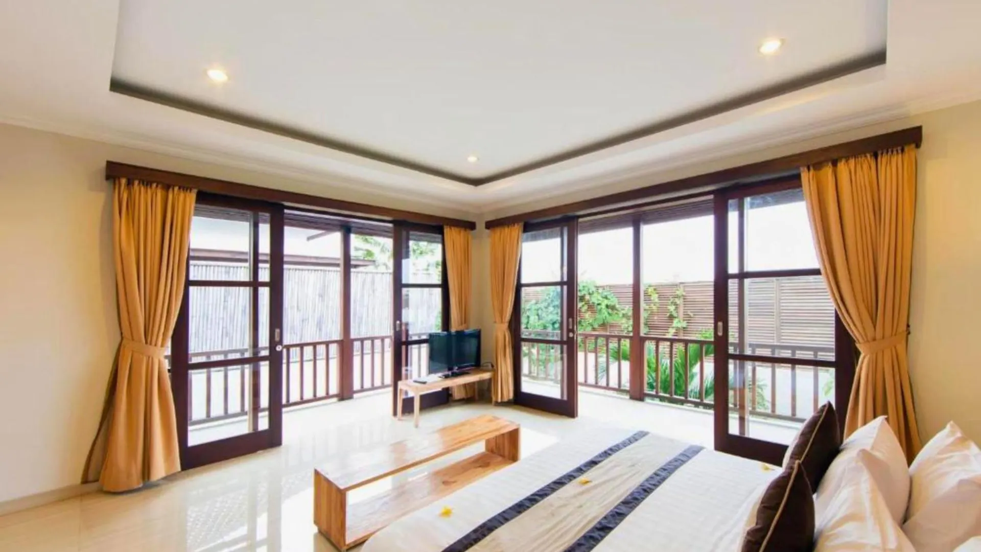 Divija 2 Bedroom Private Pool Villa Zn228 Семиньяк 0*,